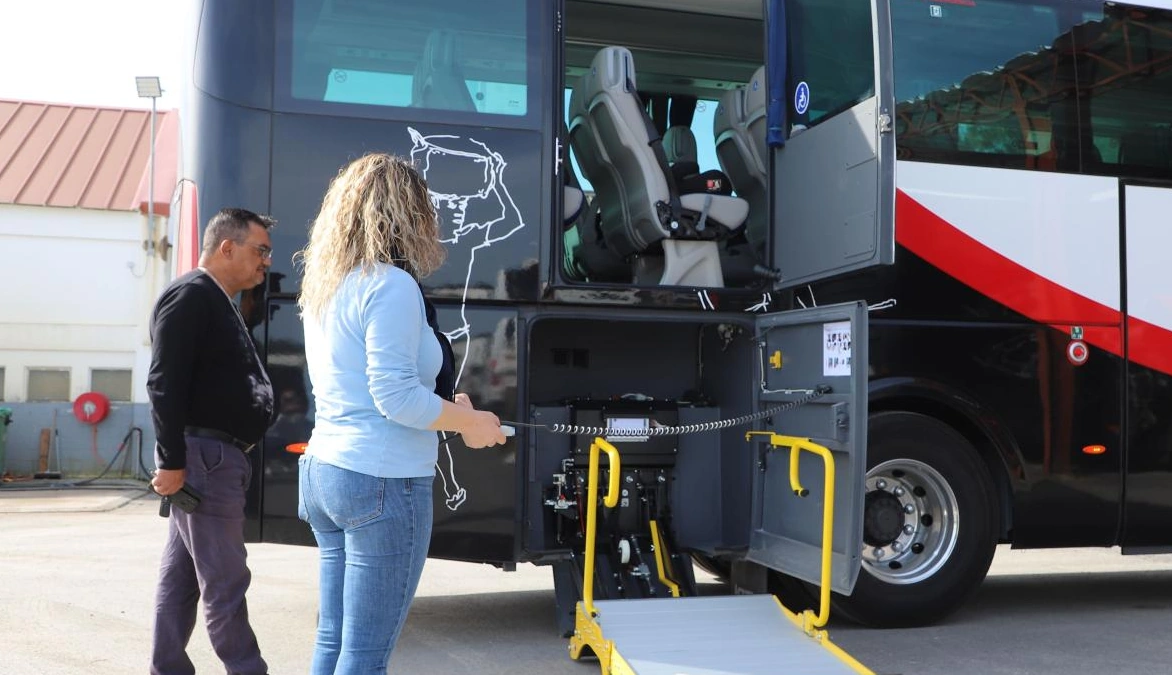 Castro Marim Amplia Frota Escolar com Autocarro Adaptado
